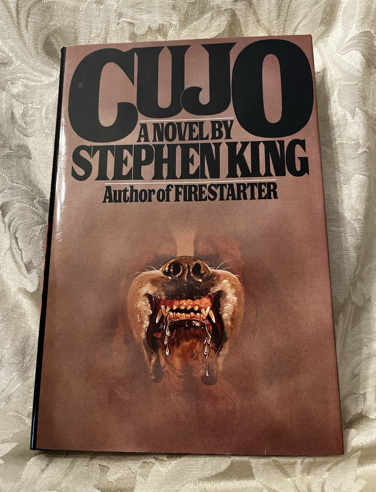 Stephen King Cujo Hardcover Novel w/ Dust Jacket Viking Press 1981
