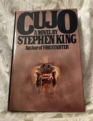 Stephen King Cujo Hardcover Novel w/ Dust Jacket Viking Press 1981
