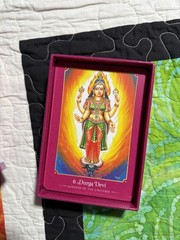 Lakshmi Blessings Oracle: 36 Gilded-Edge Full-Color Cards and 128-Page Book