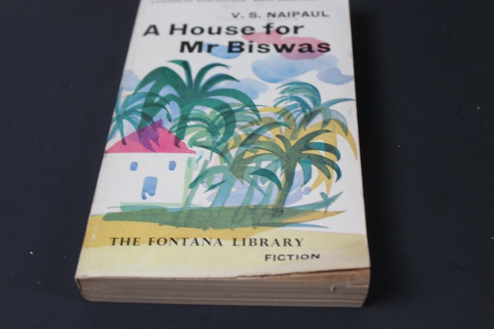 A House for Mr Biswas V. S. Naipaul 1966 Second Impression Fontana Library PB