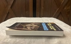 Consummata, 2011 Paperback Mickey Spillane READ ONCE Hard Case Crime +bonus MMPB