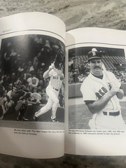 Boggs! By Wade Boggs MLB Baseball 1986 Paperback Book Vintage 95 Pages