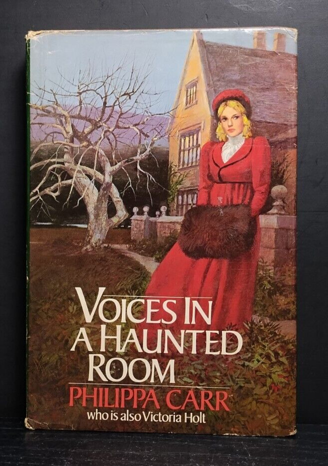 Voices in a Haunted Room Philippa Carr HC Book Club Edition G.P. Putnam’s Sons F