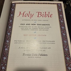 Vintage 1970s Fireside Family Edition Holy Bible (King James Version) with Salt