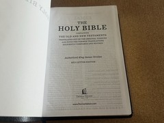 KJV Comfort Print Reference Giant Print Bible Black Bonded Leather Red Ltr 2016