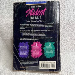 The New Student Bible by Zondervan Staff 1992 Trade Paperback