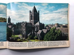 Ireland: A Pictorial Record 34 Superb Photographs by John Hinde Ltd (1978, PB)