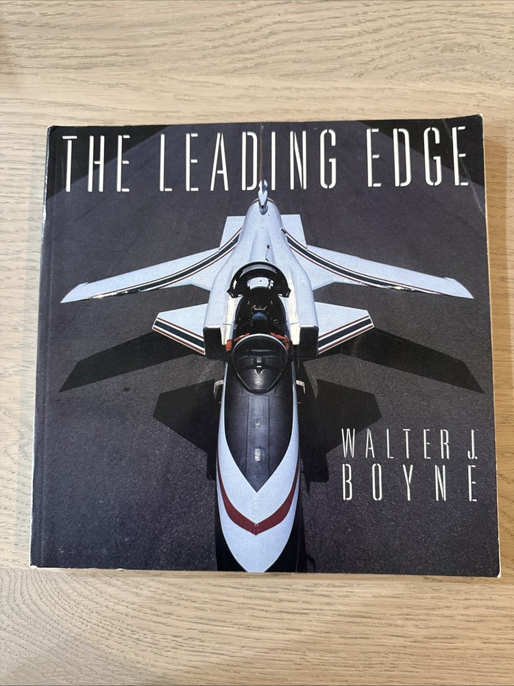 The Leading Edge by Walter J Boyne 1986 Softcover/Illustrated 232 Pages PO-VG++