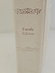 Vintage Holy Bible King James Version Family Edition 1982 White & Gold 11.5”