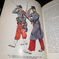 Vintage 1976 World Uniforms & Battles 1815-50 First Edition – Illustrated