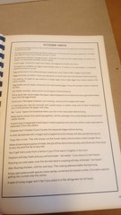1993 „Sunday Dinner at Grandmom’s” Cookbook by Christel Ellis – 112+ Pages