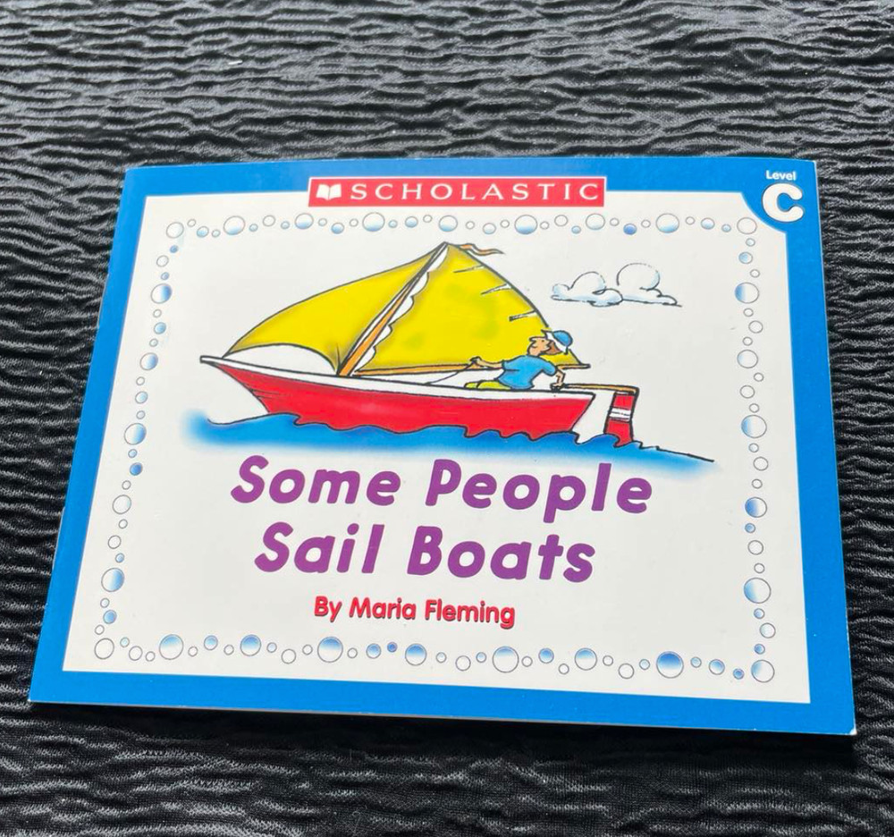 Some People Sail Boats Paperback Maria Fleming GOOD 2003 Kids Scholastic Level C
