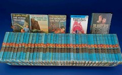 Vintage 1960s–1970s Hardy Boys Books Lot of 43 Grosset & Dunlap Blue Spine