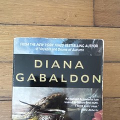 Diana Gabaldon Dragonfly in Amber Outlander Ser Paperback Romance