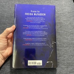 Intruder by Freida McFadden (2025, Hardcover)