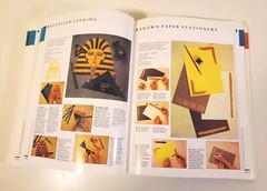 Papercrafts and Origami Paperback Softcover Hermes House Arts & Crafts 512 Pages