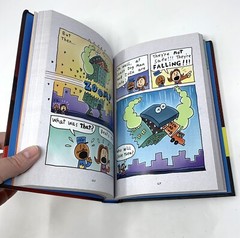 Dogman: A Tale of Two Kitties by Dav Pilkey; SIGNED; 2017; 1st Ed