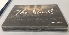 Beth Moore Bible Study Book Set The Quest 6 Sessions 3 Audio CDs LifeWay