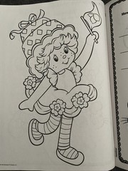🍓THE WORLD of STRAWBERRY SHORTCAKE BERRY CUTE Coloring & Activity Book🍓