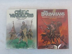 Tim Newark CELTIC WARRIORS & THE BARBARIANS Blandford Press 1986 HC/DJ