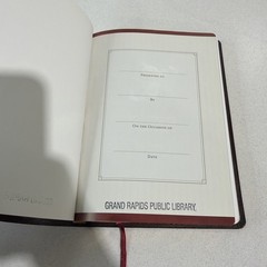 Holy Bible Tyndale Slimline Reference Edition ~ 2004 Bonded Leather Burgundy NLT