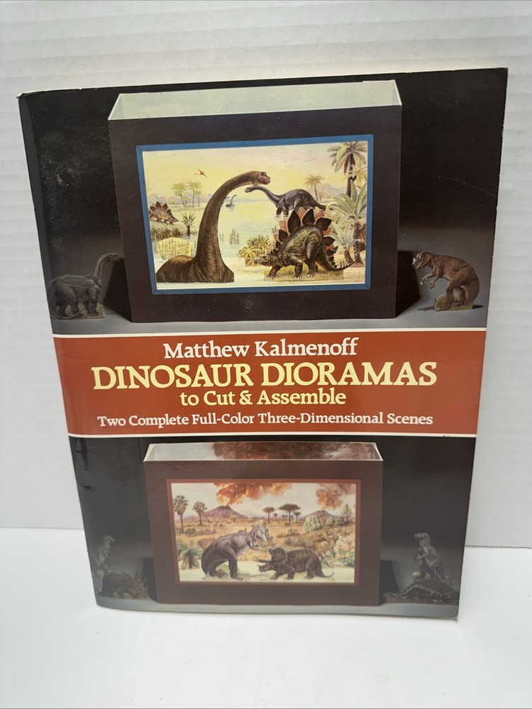 Dinosaur Dioramas to Cut and Assemble by Matthew Kalmenoff (1983, Paperback)