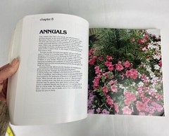 Vintage 1979 Better Homes and Gardens Complete Guide to Gardening Book 552 Pages