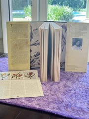 The Tulip | by Anna Pavord | First U.S. Edition | 1999 HC/DJ | Botanical History