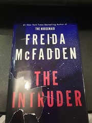 D-luxe hardcover edition THE INTRUDER Freida McFadden