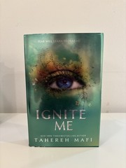 Shatter Me by Tahereh Madi Fairyloot Signed Special Edition