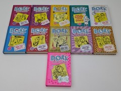 Dork Diaries Squee-Tastic Collection Books 1-10 + 3 1/2 Rachel Renee Russell 11