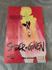 Marvel Spider-Gwen Vol. 3 : Long Distance Trade Paperback