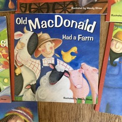 WENDY STRAW preschool Childrens books Nursery Rhymes lot 13 Homeschool Songs-EUC