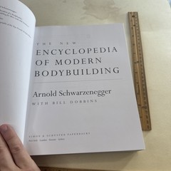 Encyclopedia Modern Bodybuilding Arnold Schwarzenegger weight lifting vintage
