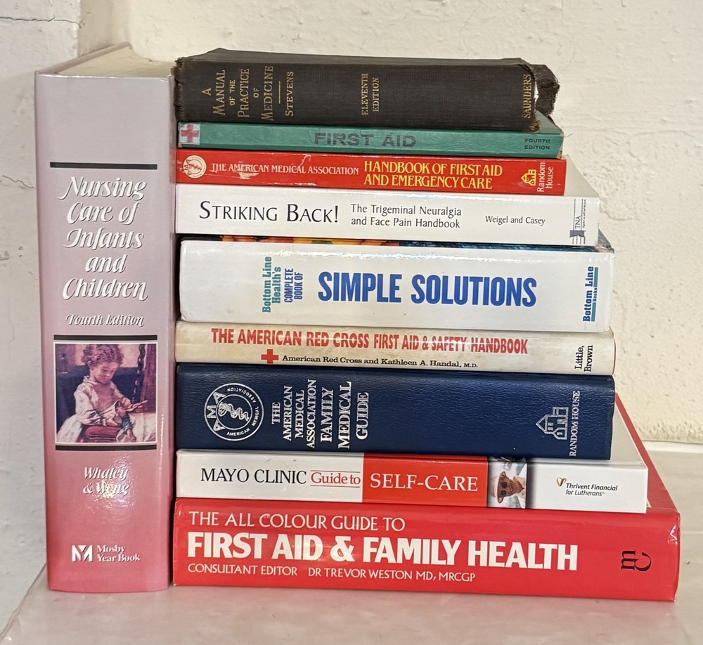 Lot of; 10 Medical and First Aid Books
