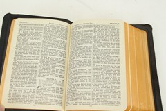 Vintage Holy Bible Self-Pronouncing KJV National Bible Press 119 Leather