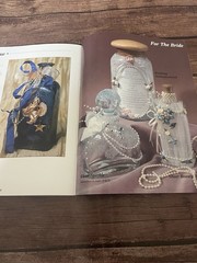 The Book of Beautiful BOTTLES Booklet Betsye Yates PLAID Inc 24 Pages Crafting