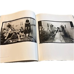 Photographs by Annie Leibovitz 1970-1990 Softcover First/First Good Shape*