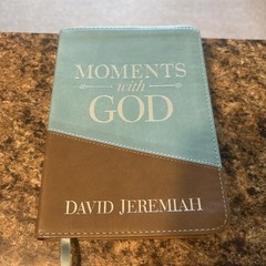 David Jeremiah Leather Bound- Moments W/ God, Strength for Today &