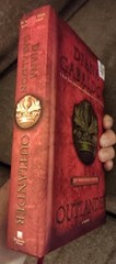 Outlander Anniversary Edition Ser.: Outlander (20th Anniversary Collector’s…