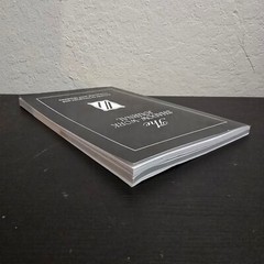 The Shadow Work Journal: A Guide to Integrate and Transcend your Shadows PB