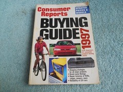 VINTAGE CONSUMER REPORTS BUYING GUIDE 1997 PAPERBACK BOOK 360 PAGES.