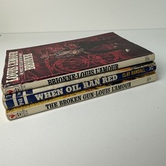 Lot of 3 Vintage Western Paperbacks Louis L’Amour & 1953 Clay Randall Pennant