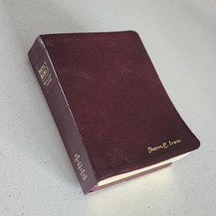 Holy Bible King James Version Burgundy Leather Book with Thumb Indexes LDS