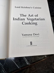 Lord Krishna’s Cuisine: The Art of Indian Vegetarian Cooking, Devi, Yamuna, Acce