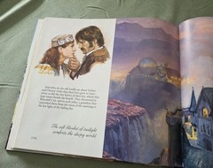 Dinotopia: The World Beneath – Hardcover By Gurney, James – VERY GOOD
