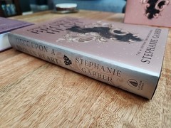 Once Upon a Broken Heart Hardcover Set (B&N Exclusive Edition) Stephanie Garber