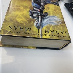 Sarah J. Maas – Kingdom of Ash A Throne of Glass Novel Hardcover (2018) HC/DJ