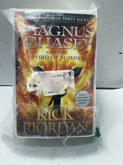 Magnus chase book set: Books 1-3: Rick Riordan: Paperback