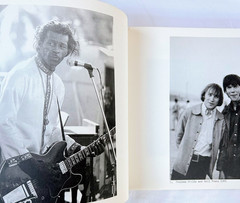 Henry Diltz The Innocent Age Rock Musicians Photo Book 1st Edition 1990 Japanese